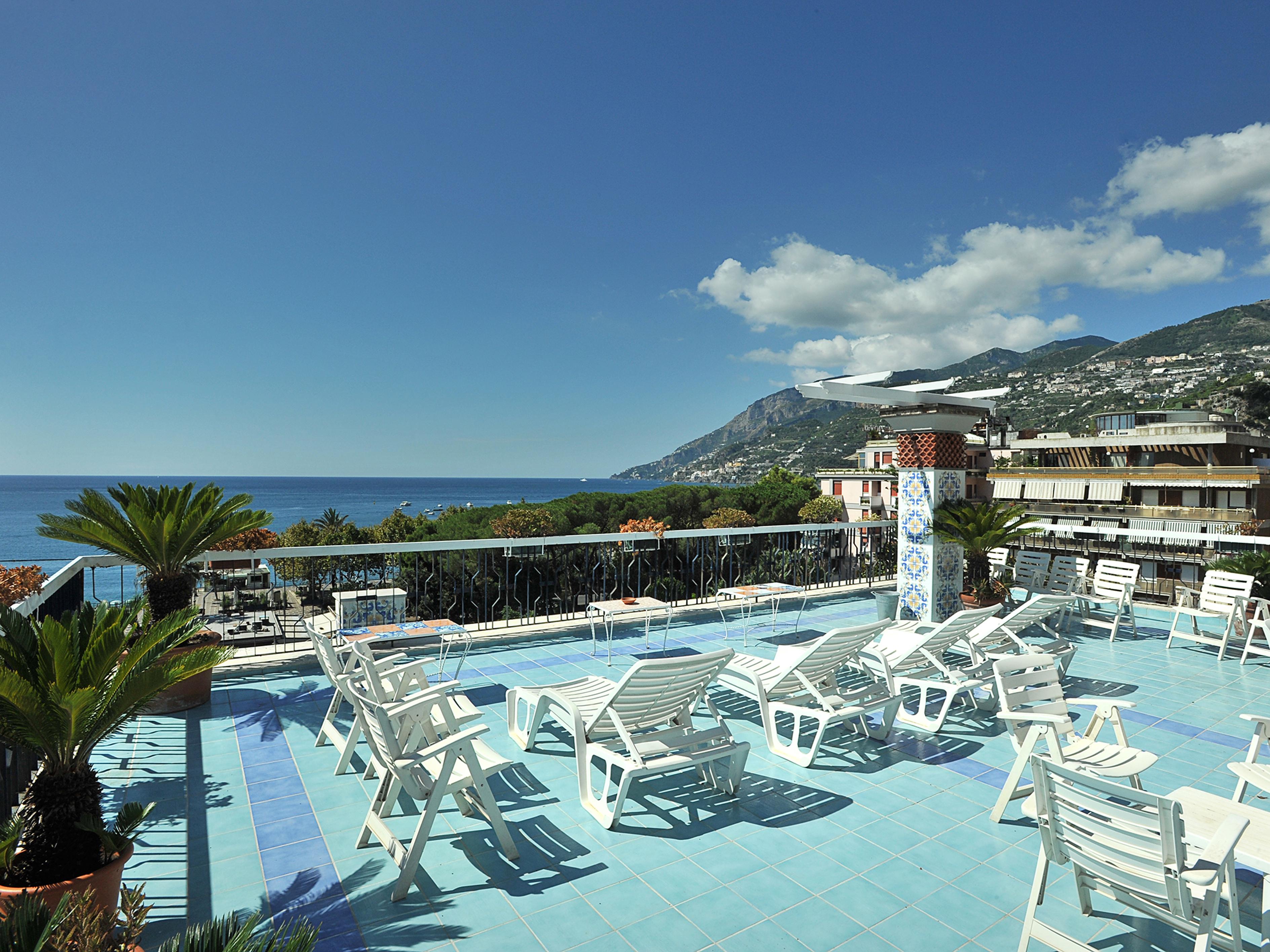 Hotel Miramare Maiori Exterior photo